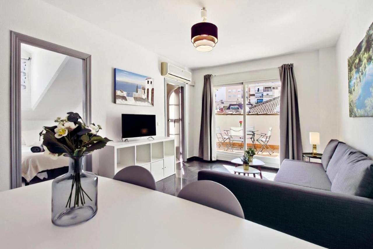 Atico Con Terraza Privada En Malaga Centro公寓 外观 照片