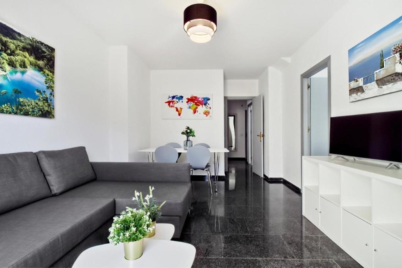 Atico Con Terraza Privada En Malaga Centro公寓 外观 照片