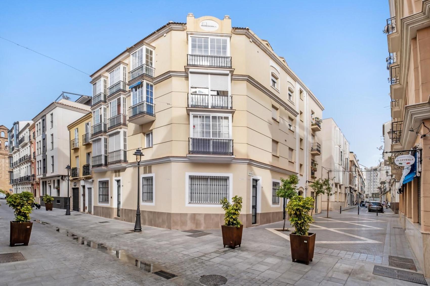 Atico Con Terraza Privada En Malaga Centro公寓 外观 照片